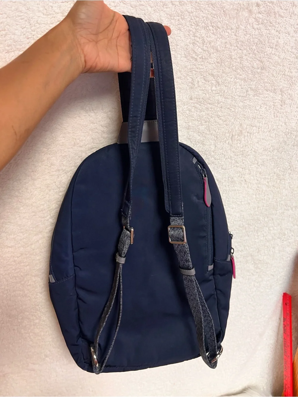 Vera Bradley Navy Backpack with Pink Zipper Accents - Picture 4 of 7